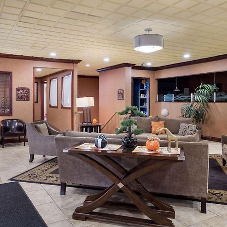 Quality Inn And Suites Fairgrounds - Syracuse Seneca Knolls Dış mekan fotoğraf