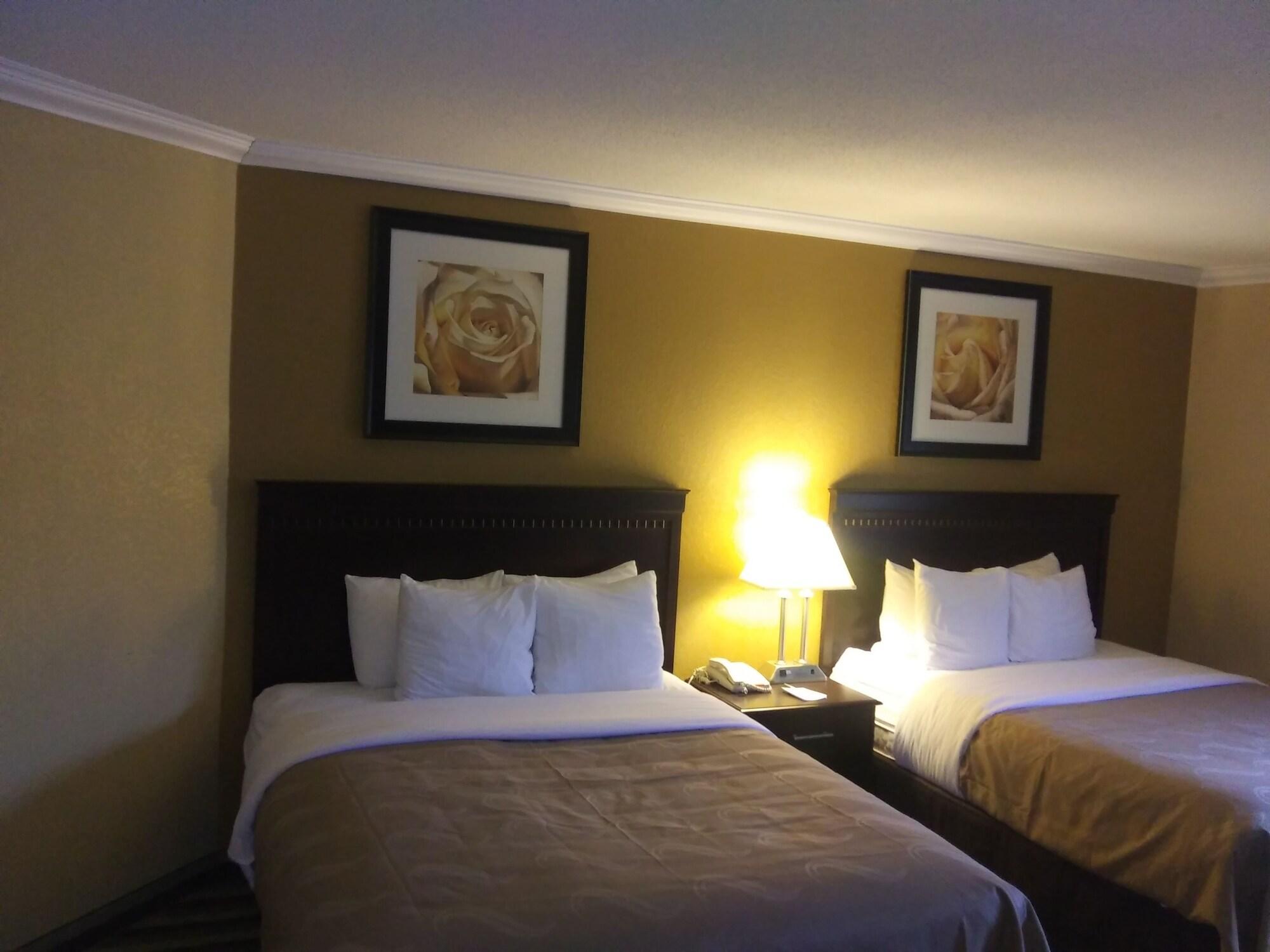 Quality Inn And Suites Fairgrounds - Syracuse Seneca Knolls Dış mekan fotoğraf