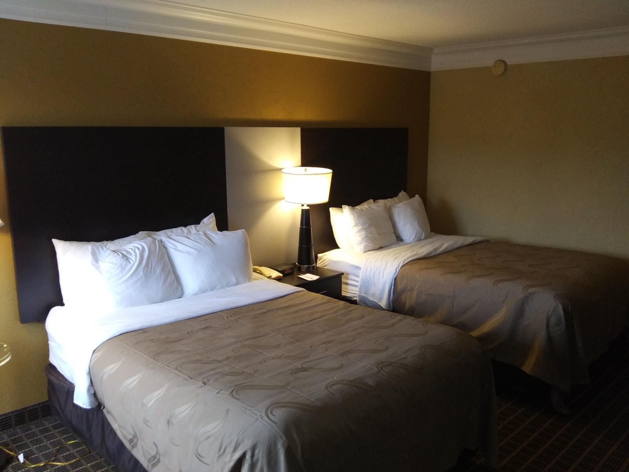Quality Inn And Suites Fairgrounds - Syracuse Seneca Knolls Dış mekan fotoğraf