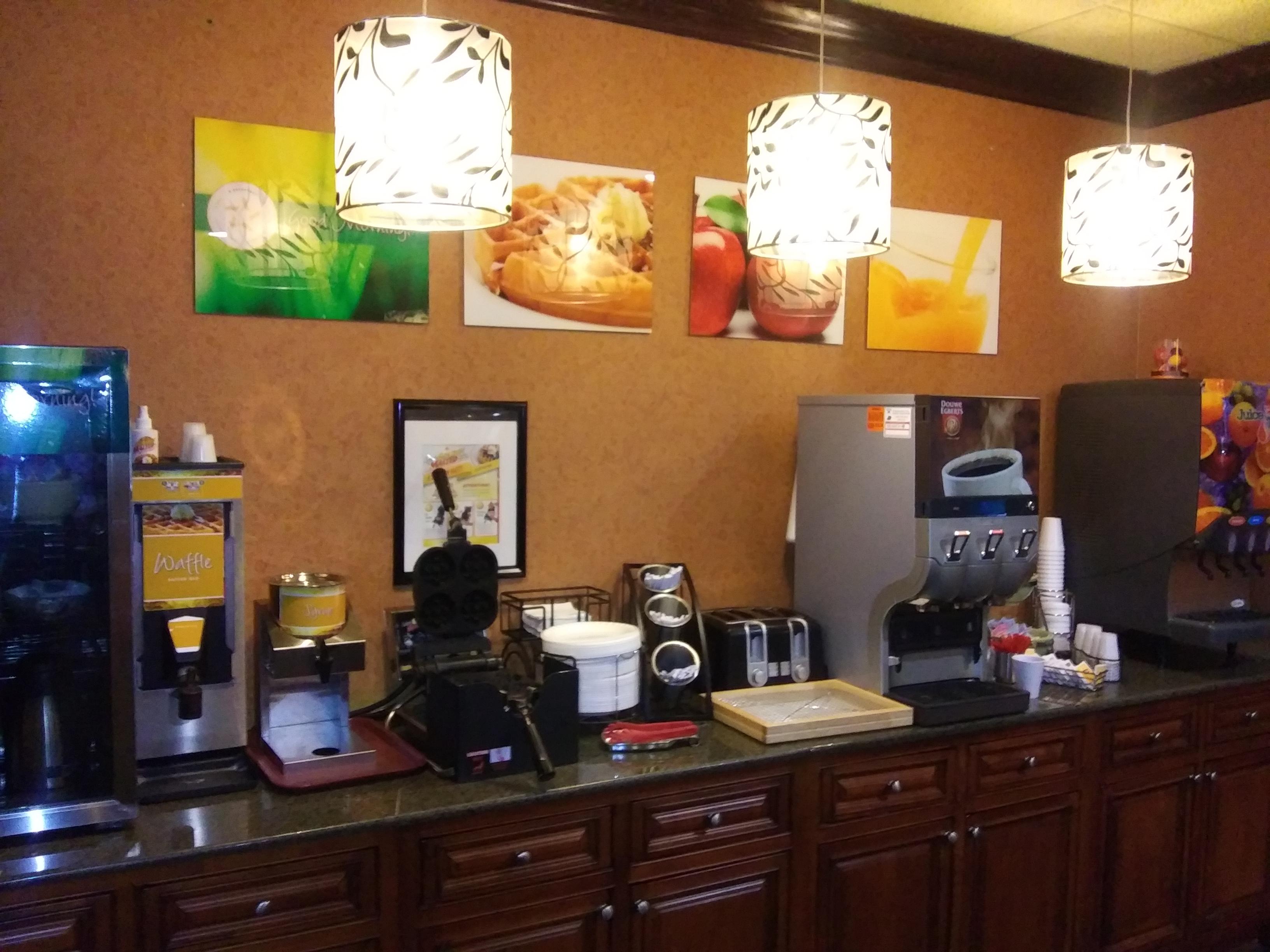 Quality Inn And Suites Fairgrounds - Syracuse Seneca Knolls Dış mekan fotoğraf