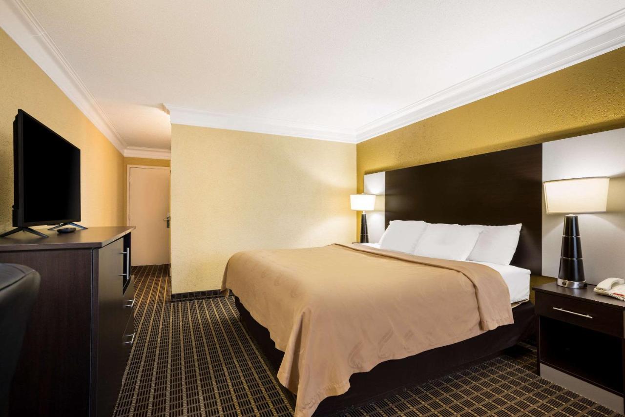 Quality Inn And Suites Fairgrounds - Syracuse Seneca Knolls Dış mekan fotoğraf