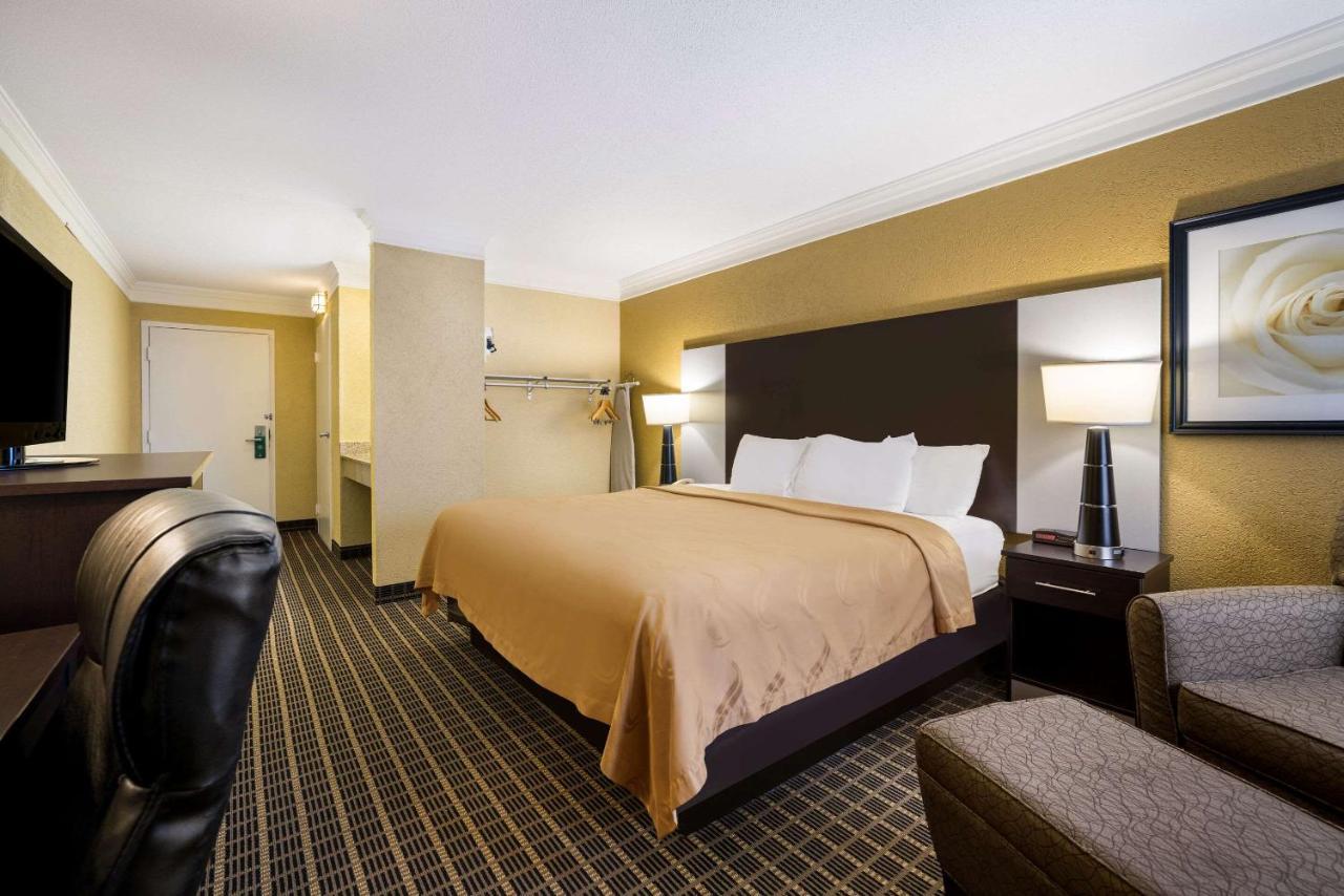 Quality Inn And Suites Fairgrounds - Syracuse Seneca Knolls Dış mekan fotoğraf