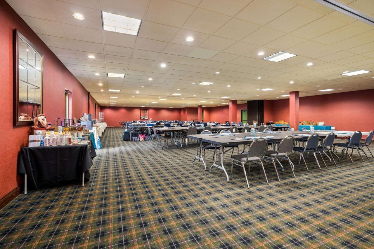 Quality Inn And Suites Fairgrounds - Syracuse Seneca Knolls Dış mekan fotoğraf