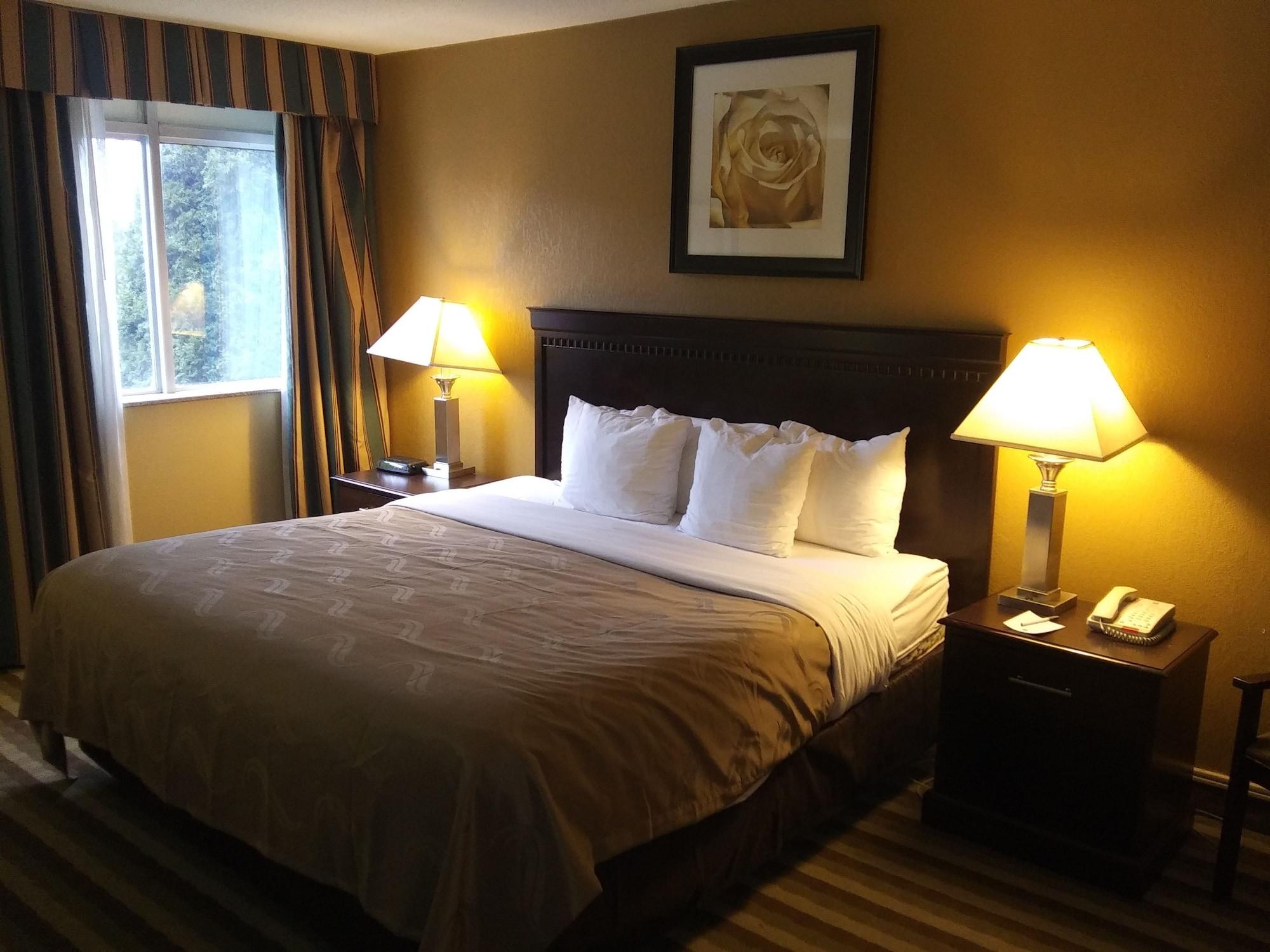 Quality Inn And Suites Fairgrounds - Syracuse Seneca Knolls Dış mekan fotoğraf